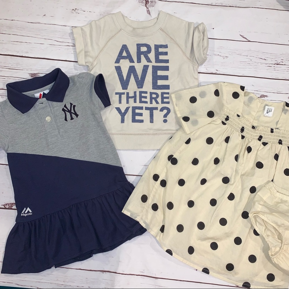 Lot of three girls items